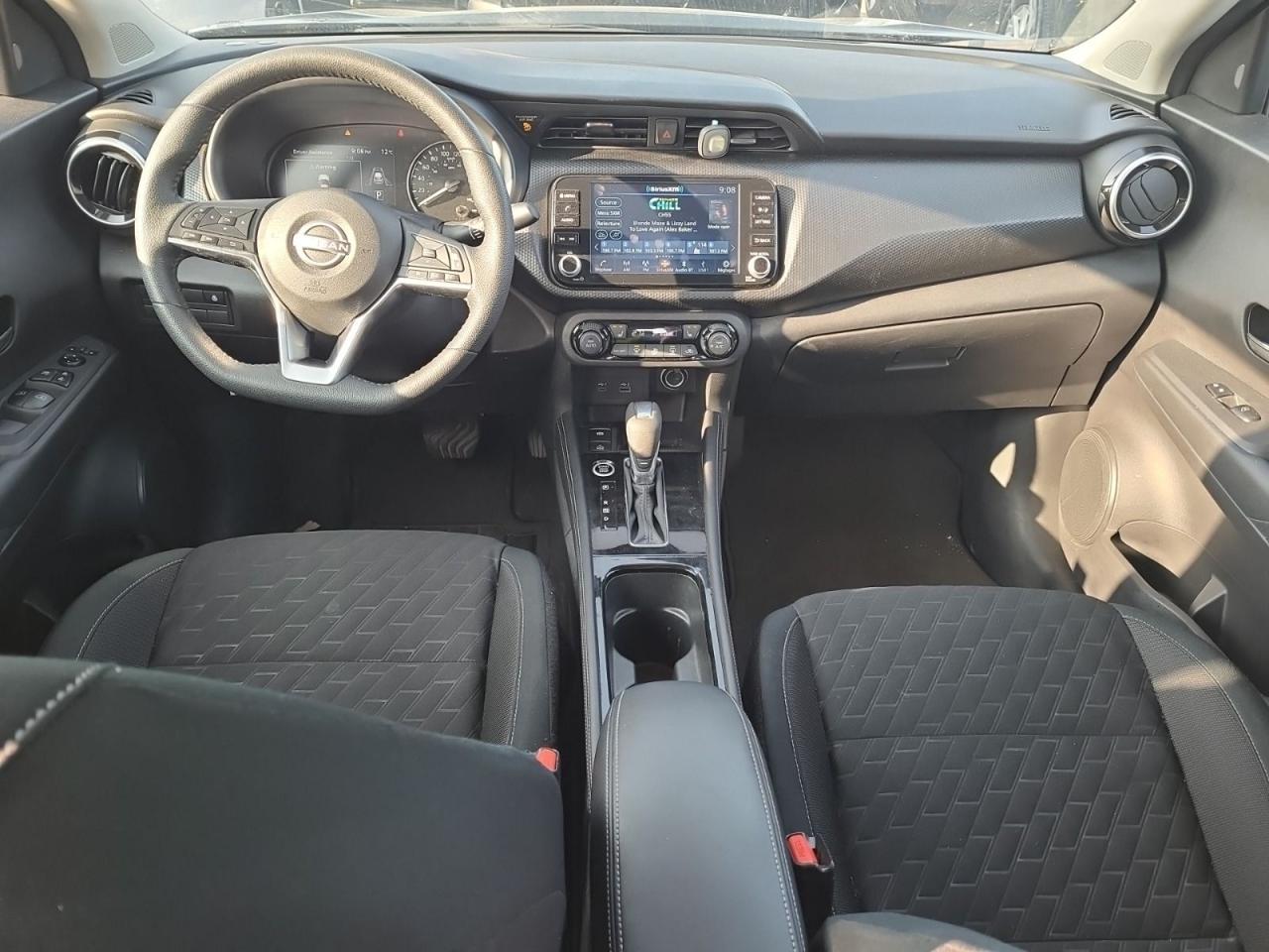 2024 Nissan Kicks SV Photo