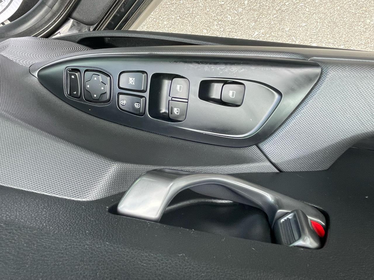 2019 Hyundai Veloster Turbo - Photo #9