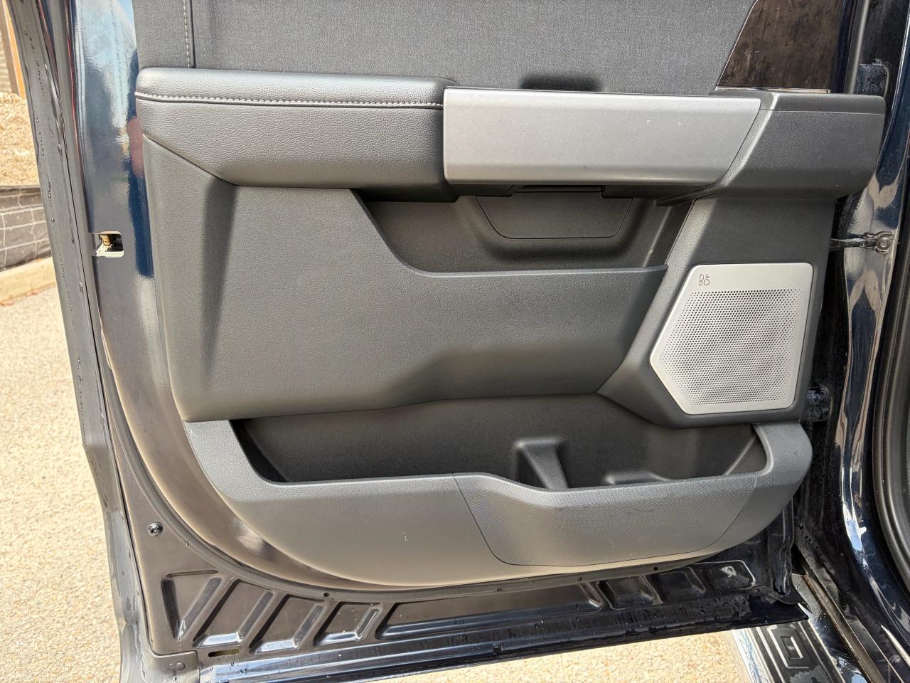 2021 Ford F-150 Lariat - Photo #9