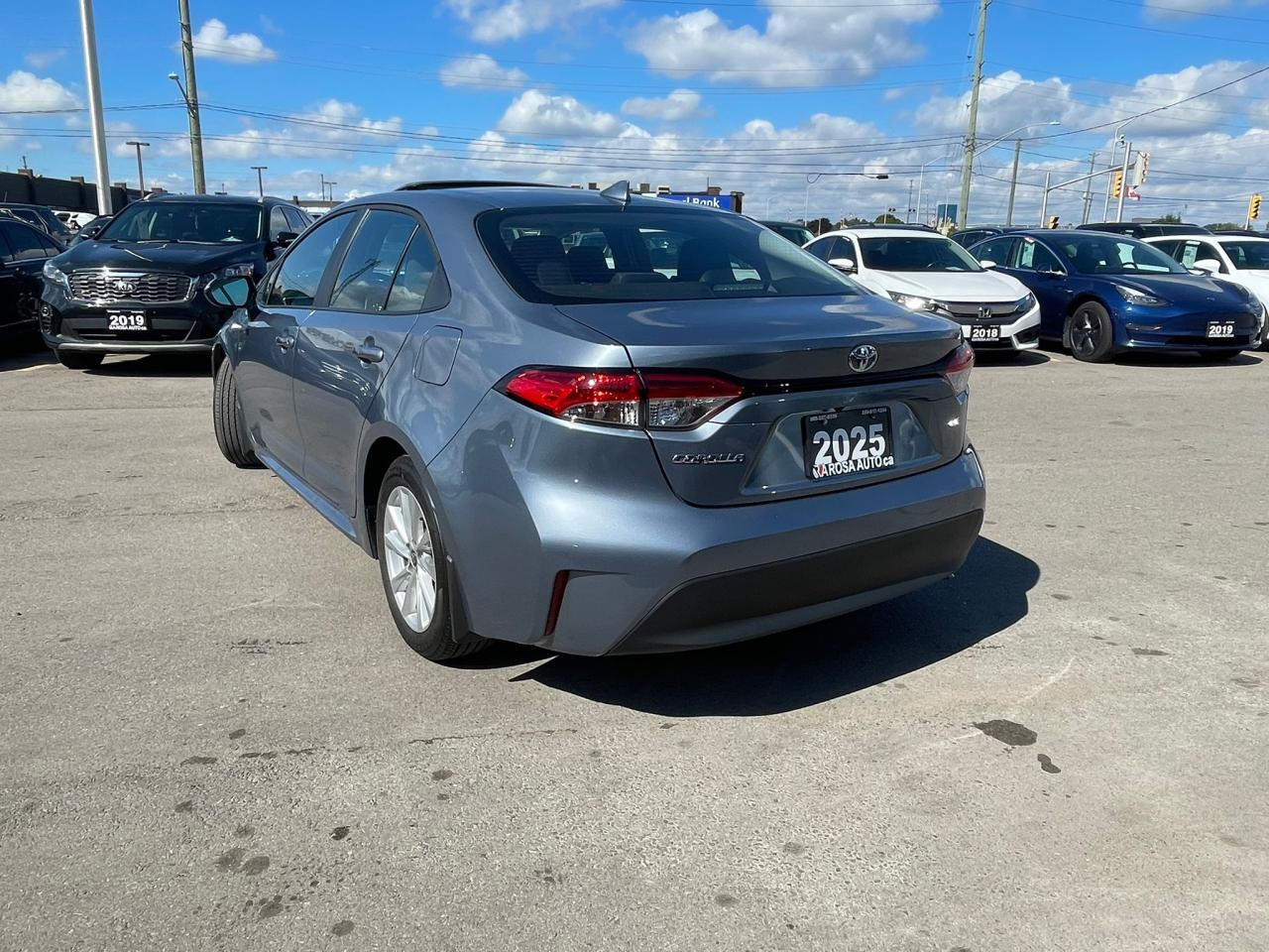 2025 Toyota Corolla SUNROOF CLEAN CAR FAX ALLOY RIMS FACTORY WARRANTY - Photo #5