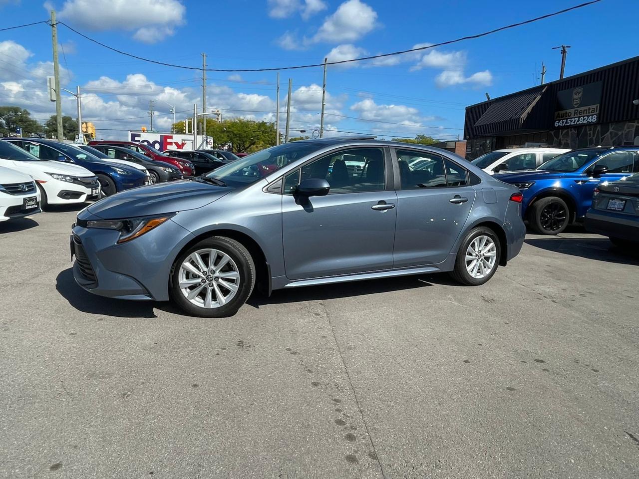 2025 Toyota Corolla SUNROOF CLEAN CAR FAX ALLOY RIMS FACTORY WARRANTY - Photo #3