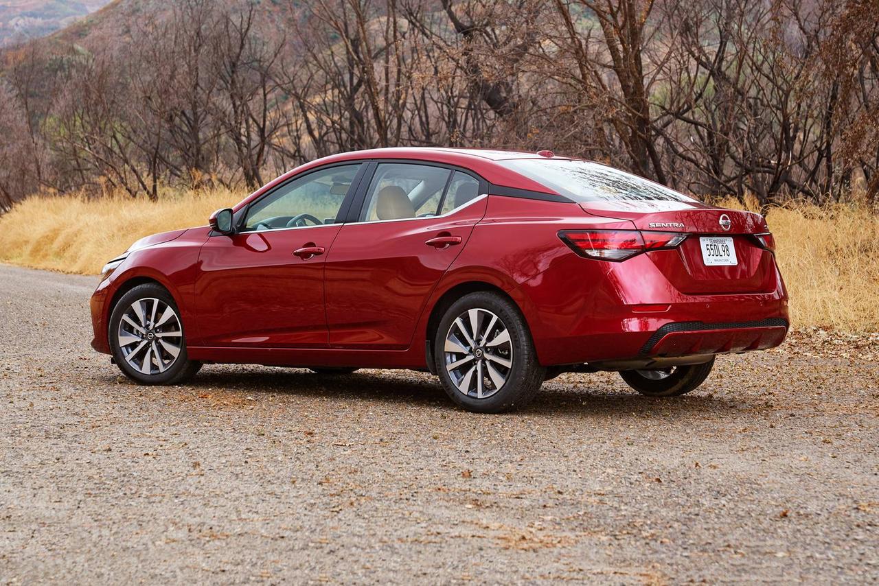 2023 Nissan Versa SR CVT - Photo #1
