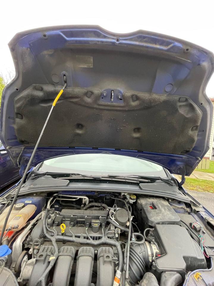 2012 Ford Focus S - Photo #14