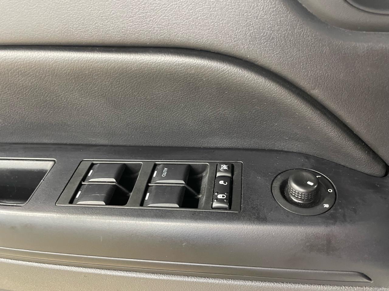 2017 Jeep Patriot 4WD 4DR HIGH ALTITUDE EDITION Photo12