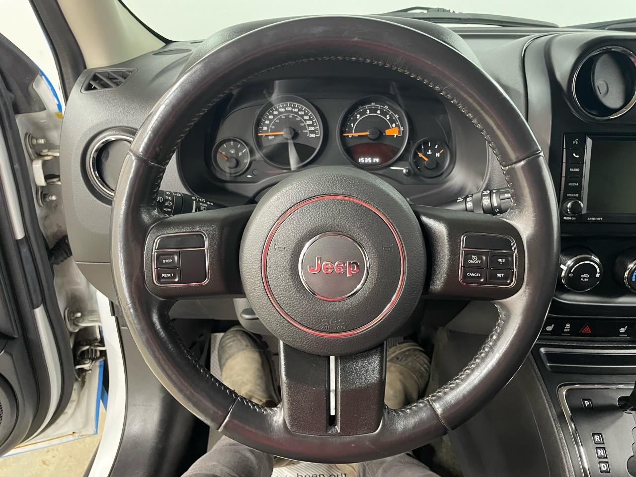 2017 Jeep Patriot 4WD 4DR HIGH ALTITUDE EDITION Photo32