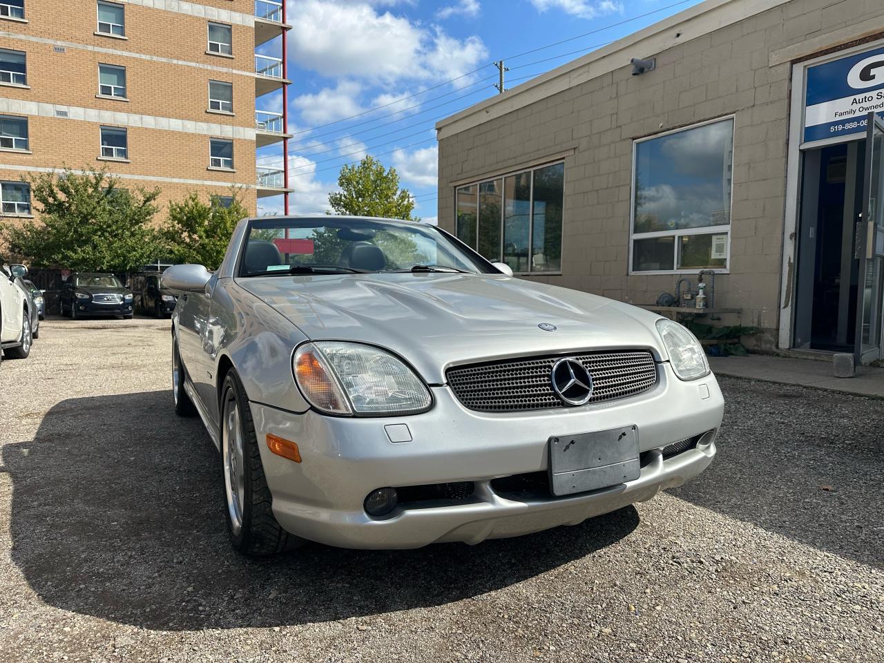 Used 1999 Mercedes-Benz SLK230 2dr Kompressor Roadster 2.3L for sale in Waterloo, ON