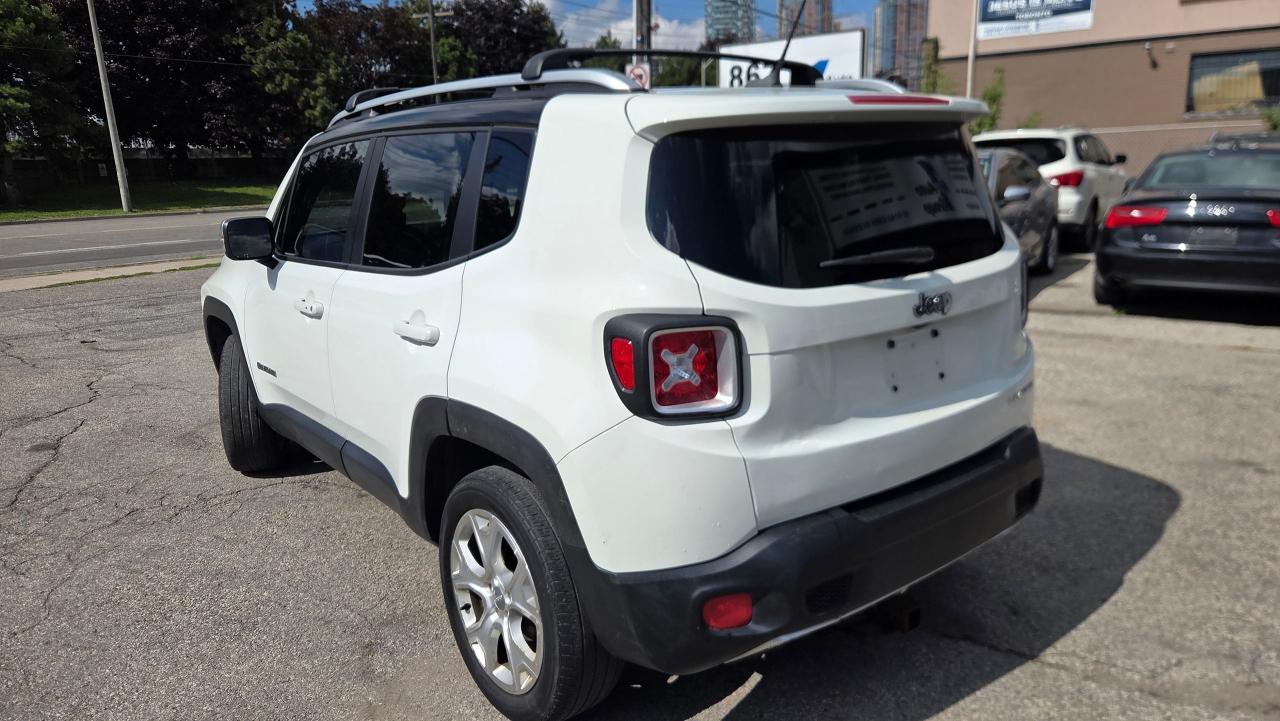 2016 Jeep Renegade 4WD 4DR LIMITED - Photo #3