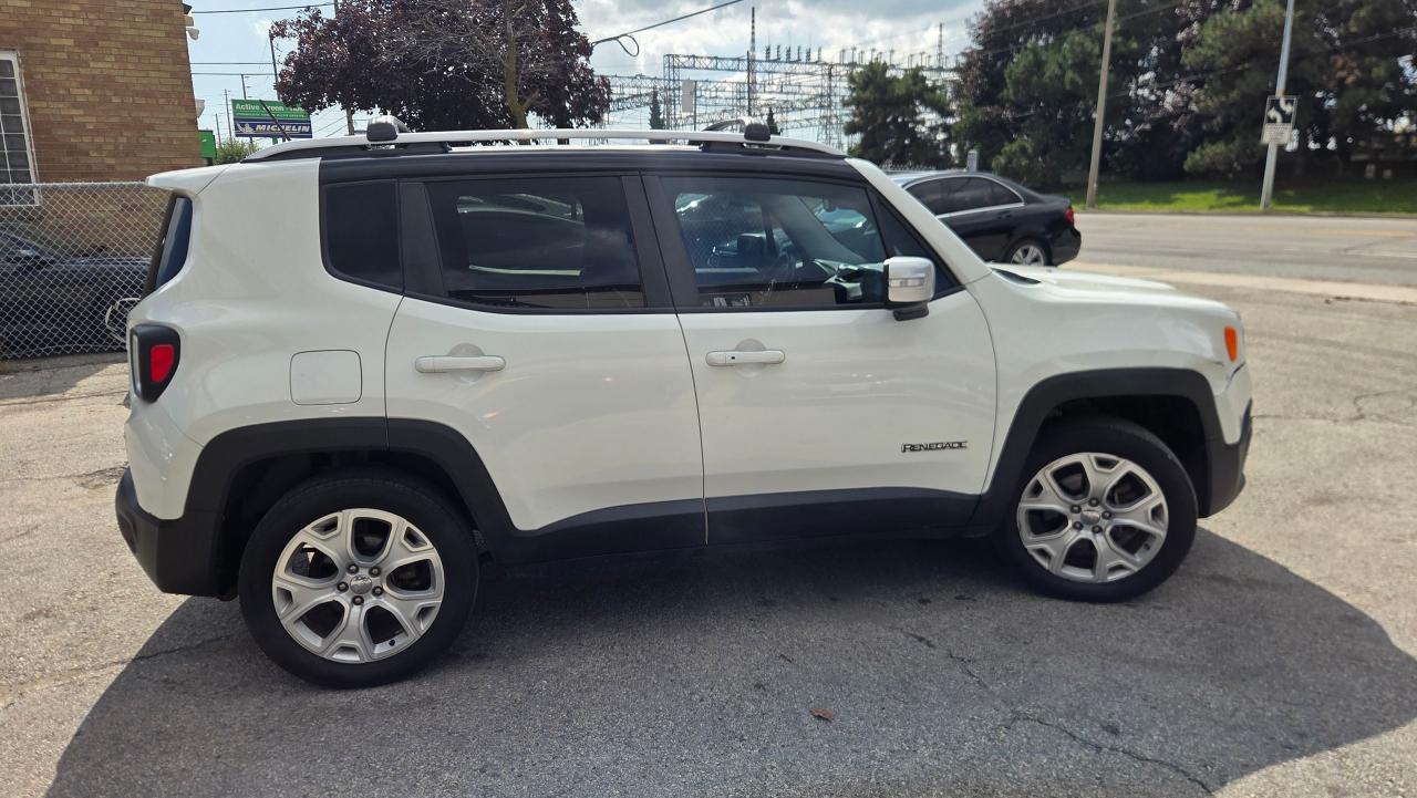 2016 Jeep Renegade 4WD 4DR LIMITED - Photo #5