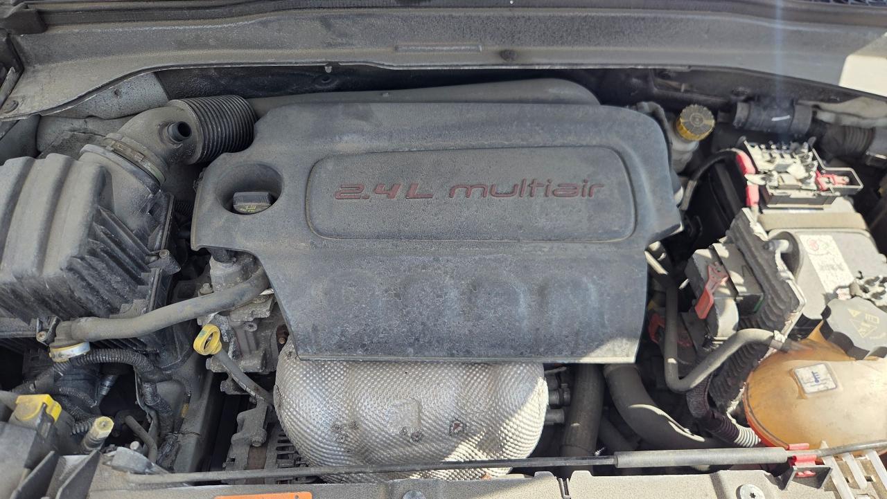 2016 Jeep Renegade 4WD 4DR LIMITED - Photo #19