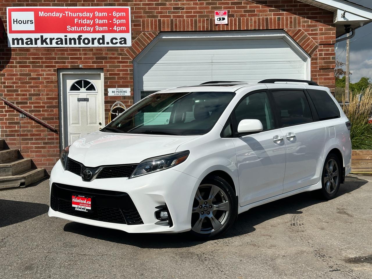 2018 Toyota Sienna SE HTD-Leather Sunroof NAV XM HD DVD 8Pass PowerPk