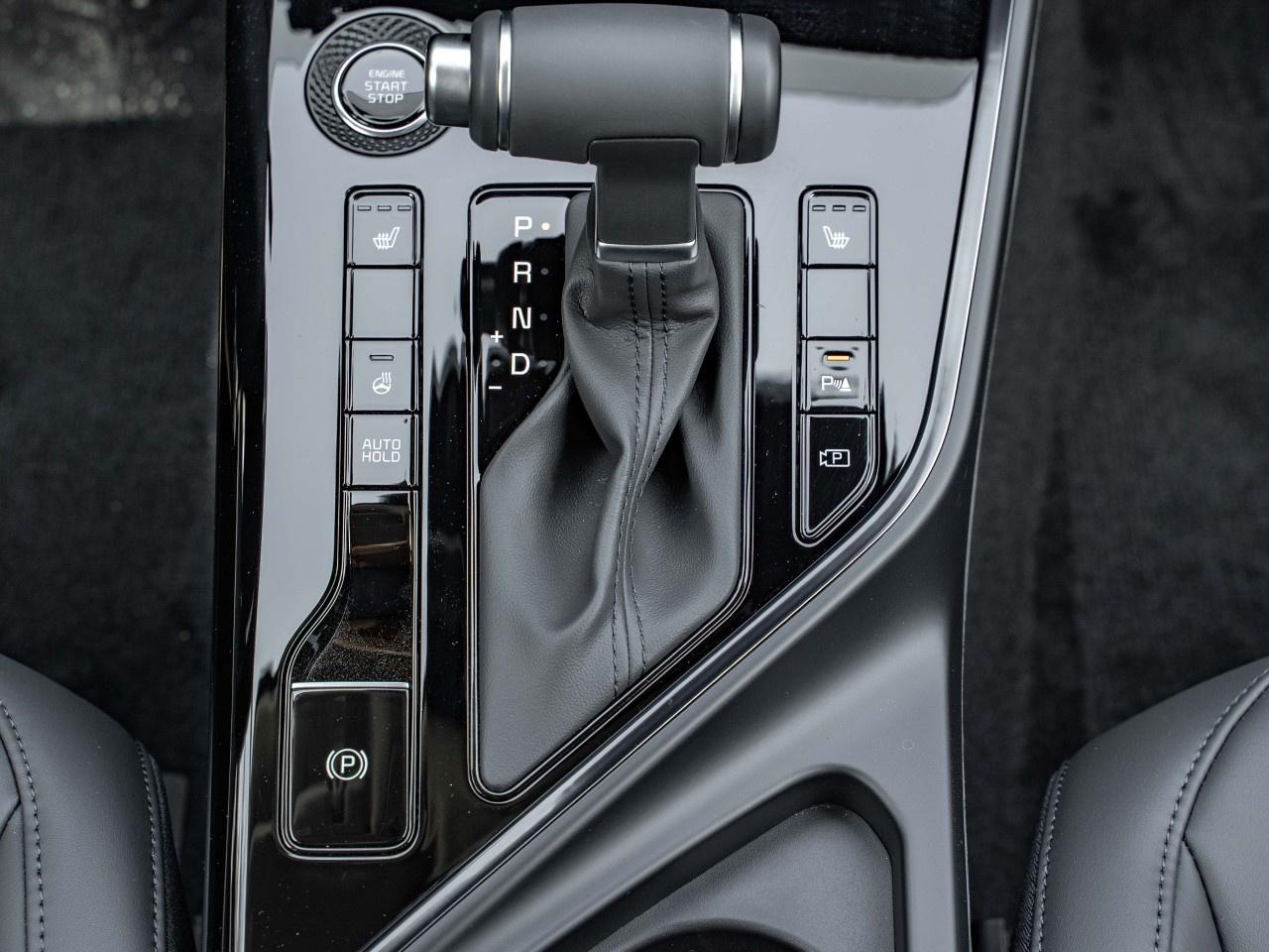 2025 Kia NIRO EX FWD Photo