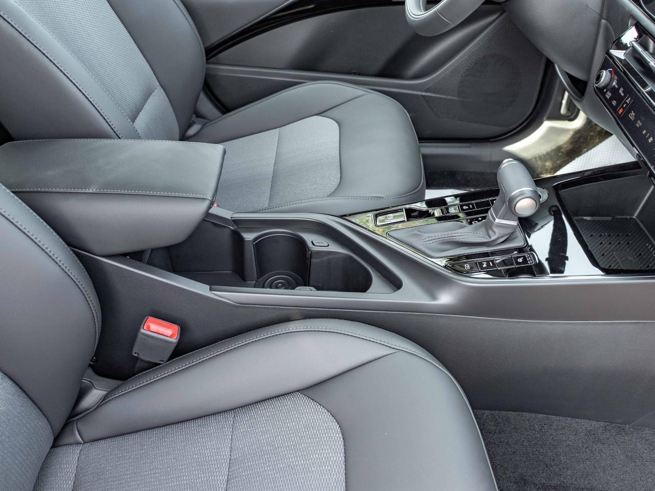 2025 Kia NIRO EX FWD Photo