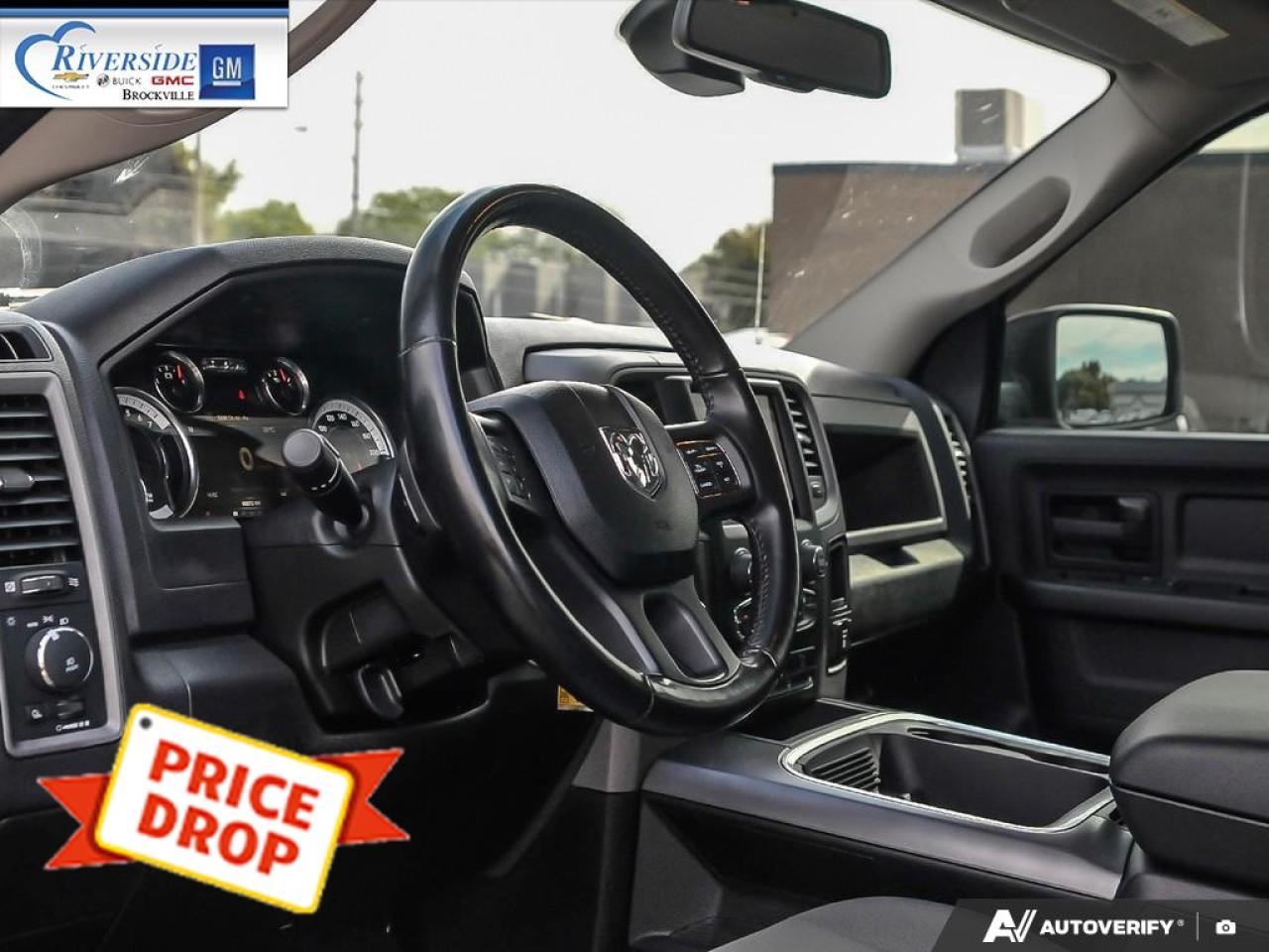 2022 RAM 1500 Classic TRADESMAN Photo