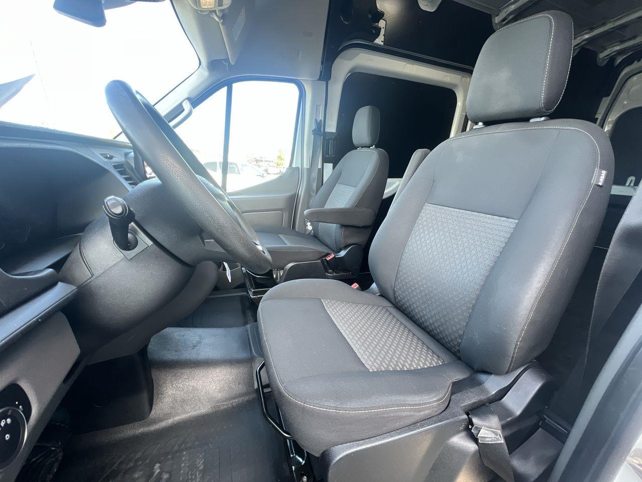 2021 Ford Transit 250 2 PASSENGER, BLUETOOTH, SIRIUS XM, BACK UP CAMERA!! Photo