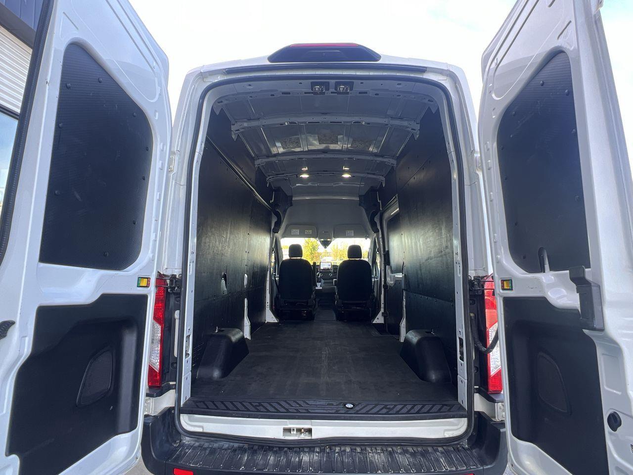 2021 Ford Transit 250 2 PASSENGER, BLUETOOTH, SIRIUS XM, BACK UP CAMERA!! Photo