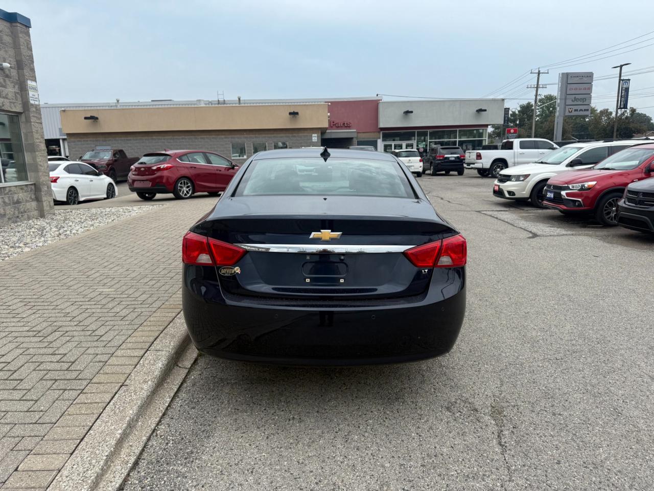 2017 Chevrolet Impala 1LT Photo2
