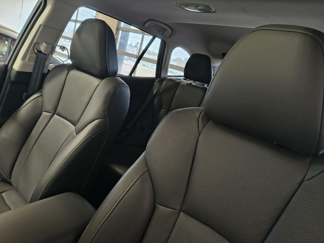 2025 Subaru Outback Limited XT Photo0