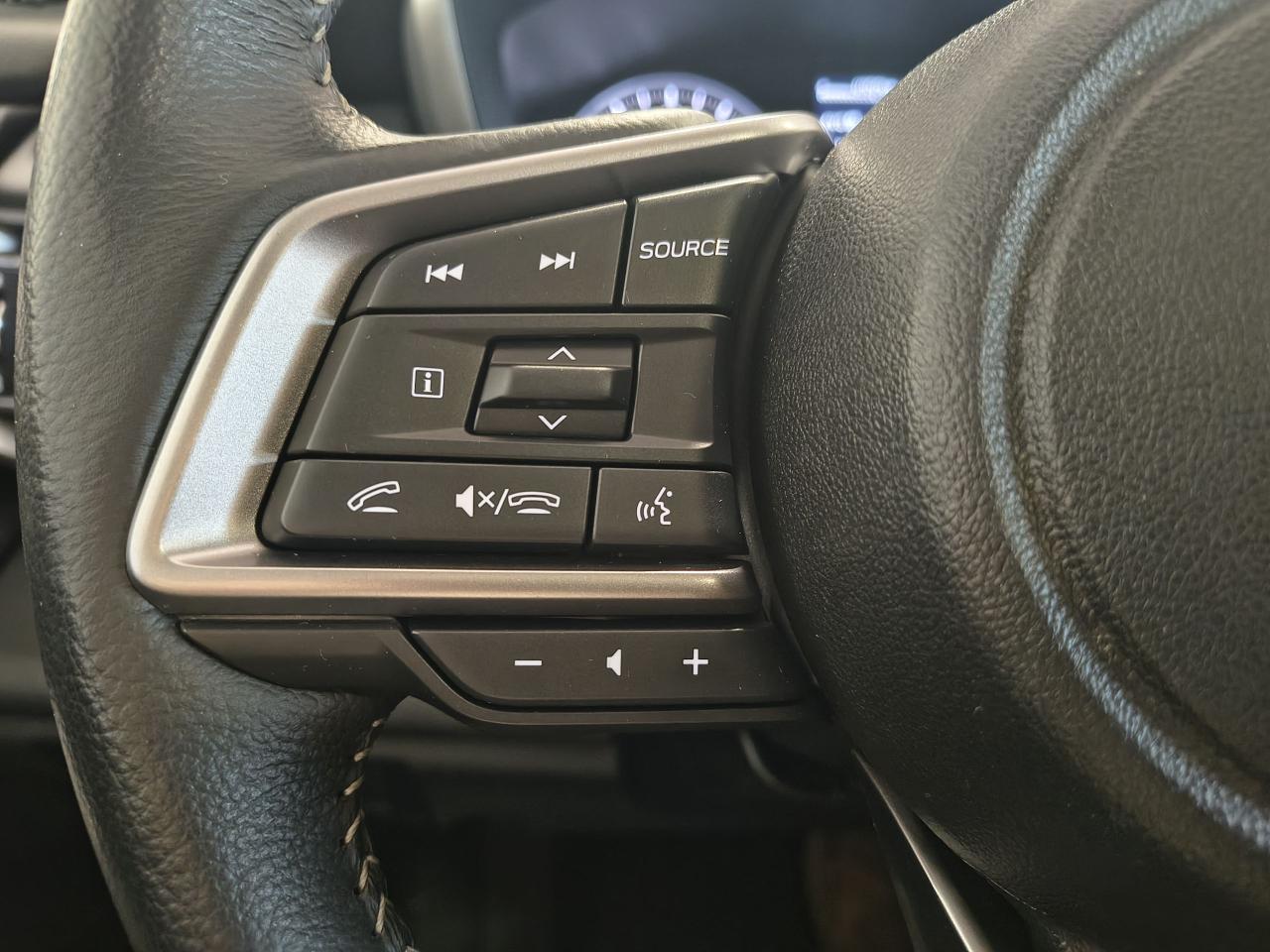 2025 Subaru Outback Limited XT Photo0