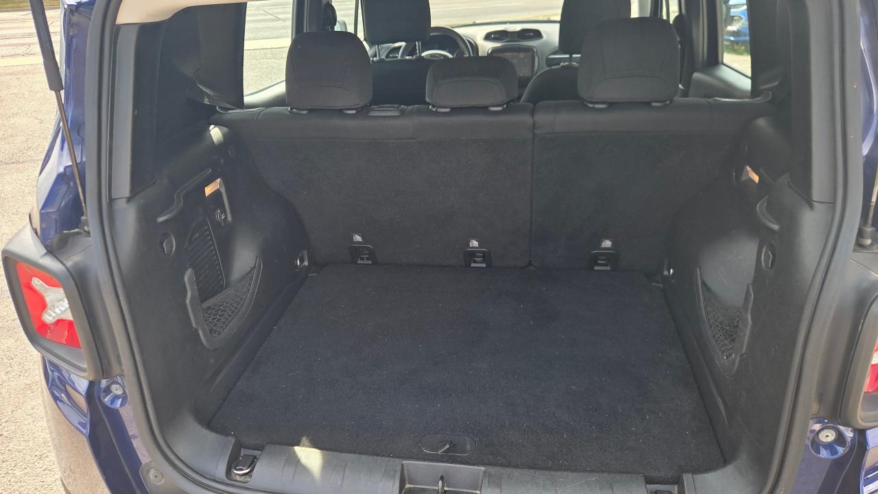 2016 Jeep Renegade Sport - Photo #10
