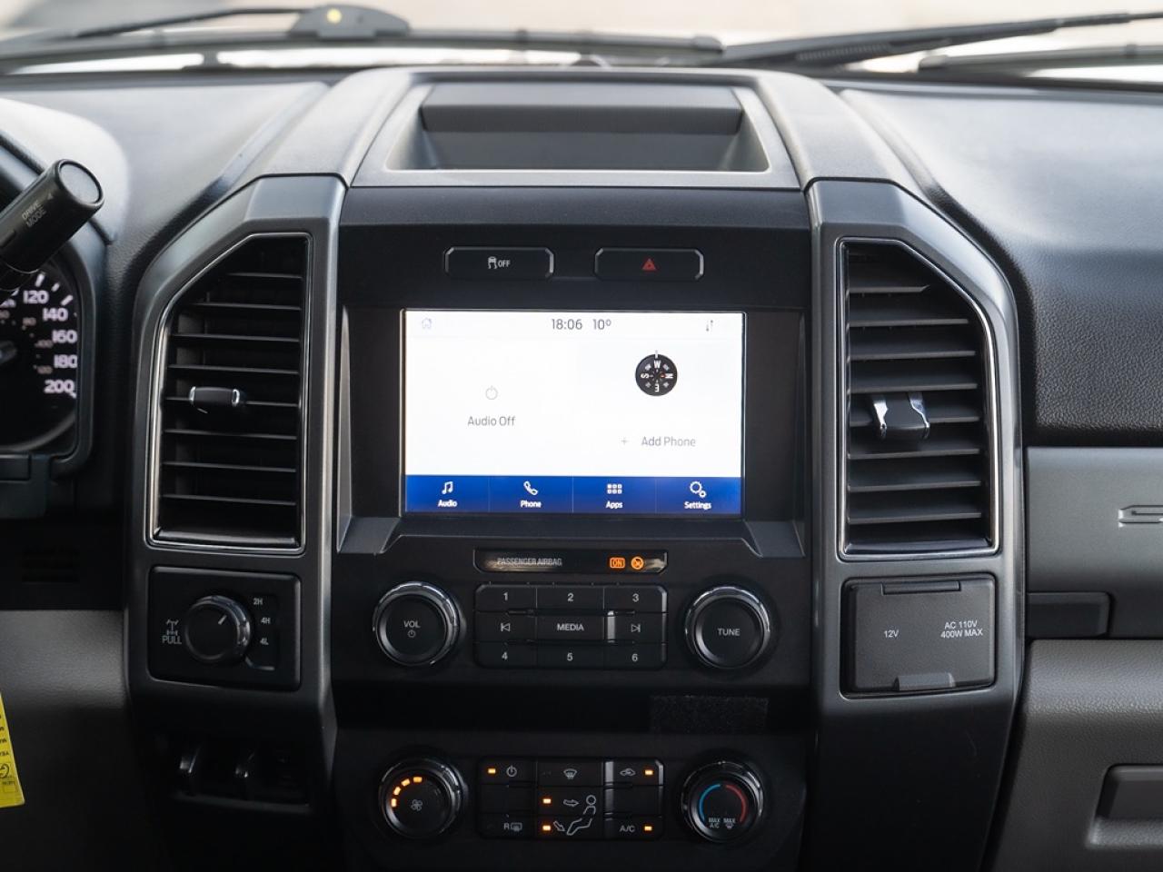 2022 Ford SUPER DUTY F-250 SRW XLT 4WD Crew Cab Photo8