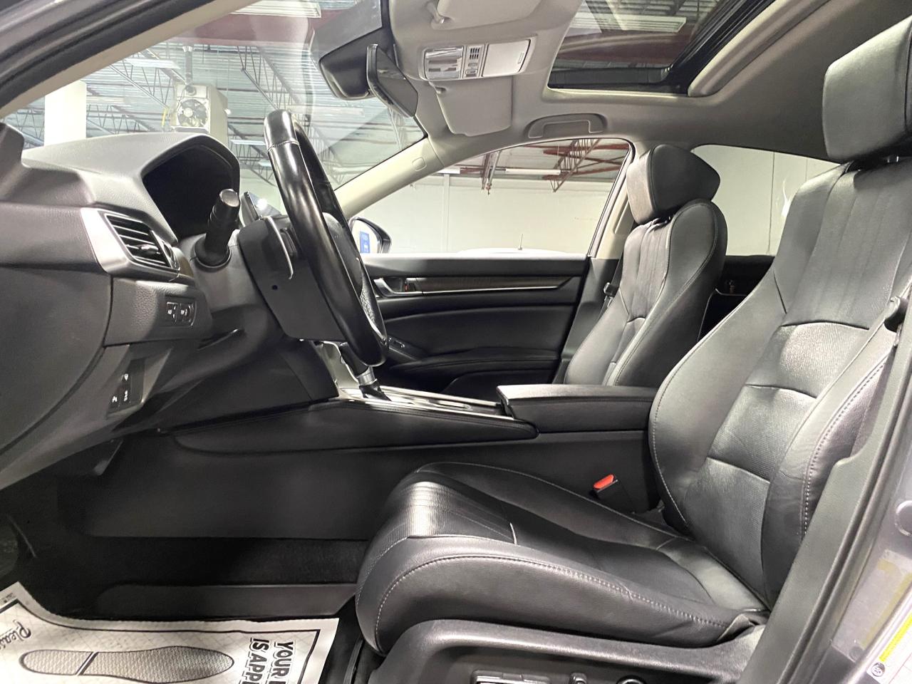 2020 Honda Accord Touring - Photo #12