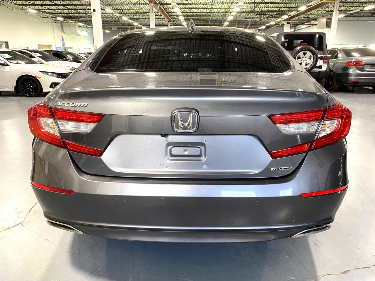 2020 Honda Accord Touring - Photo #4