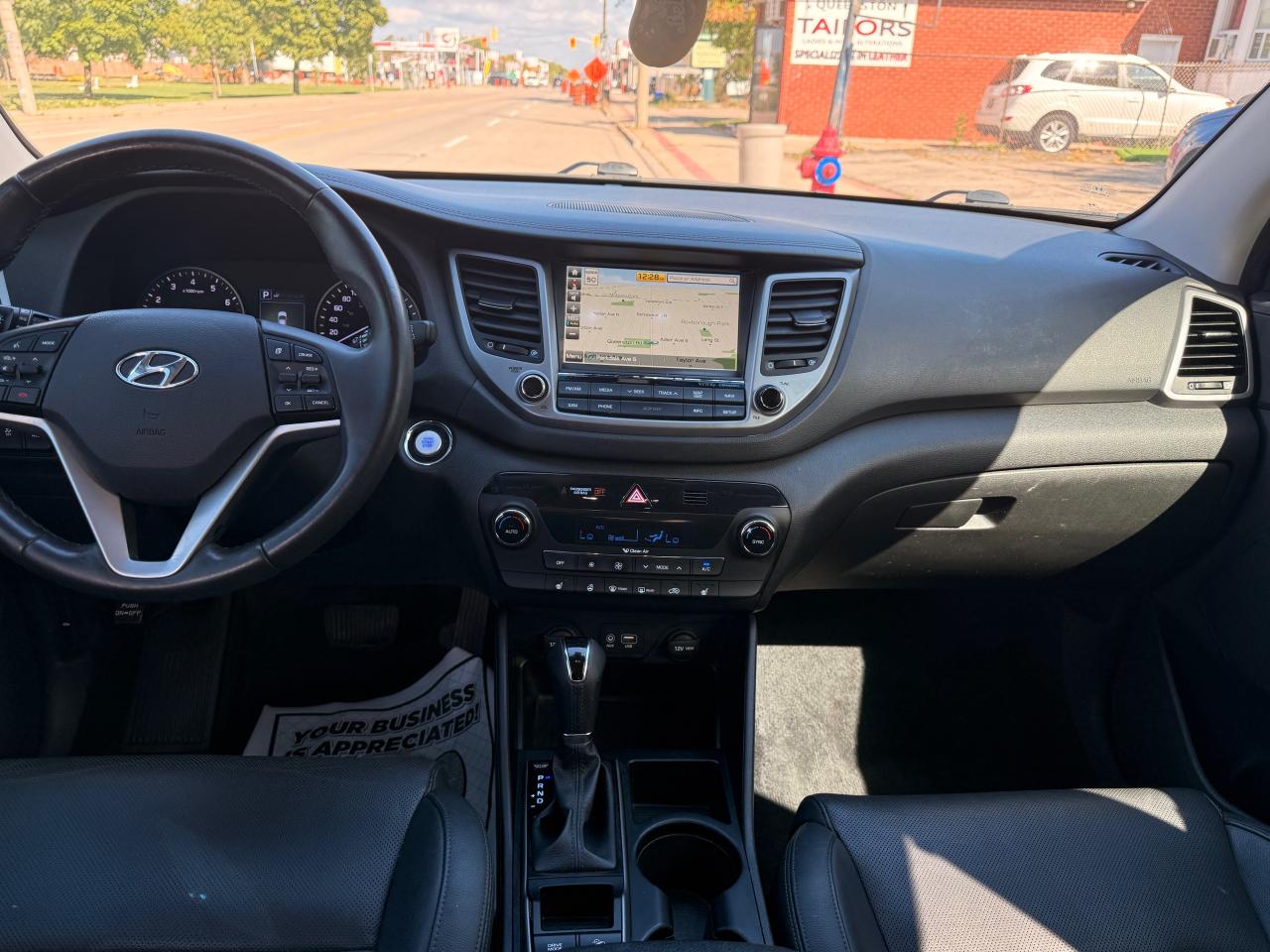 2017 Hyundai Tucson AWD 4DR 2.0L LUXURY - Photo #19