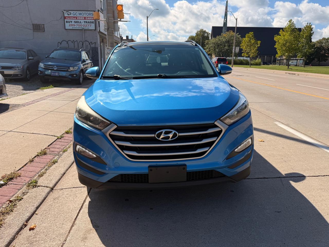 2017 Hyundai Tucson AWD 4DR 2.0L LUXURY - Photo #2