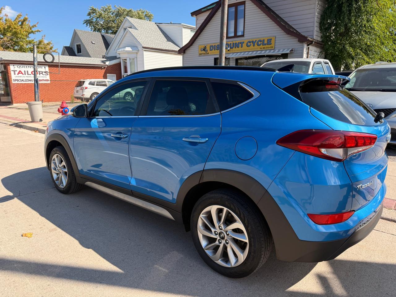 2017 Hyundai Tucson AWD 4DR 2.0L LUXURY - Photo #14