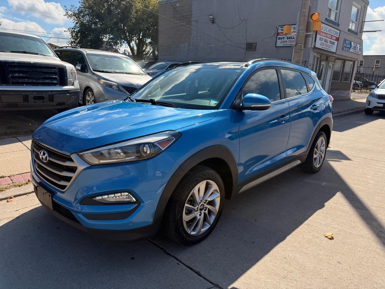 2017 Hyundai Tucson AWD 4DR 2.0L LUXURY - Photo #4