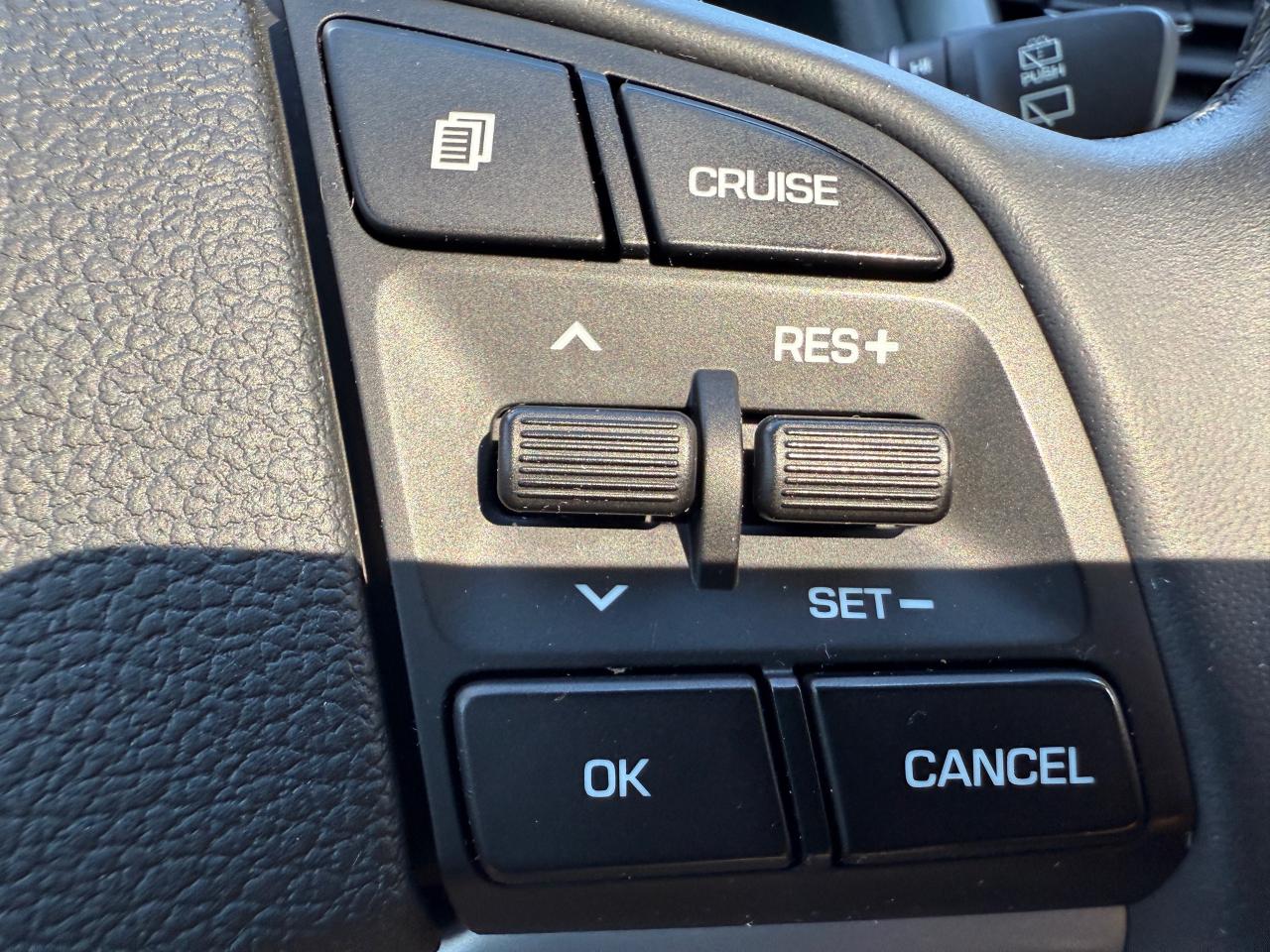 2017 Hyundai Tucson AWD 4DR 2.0L LUXURY - Photo #33