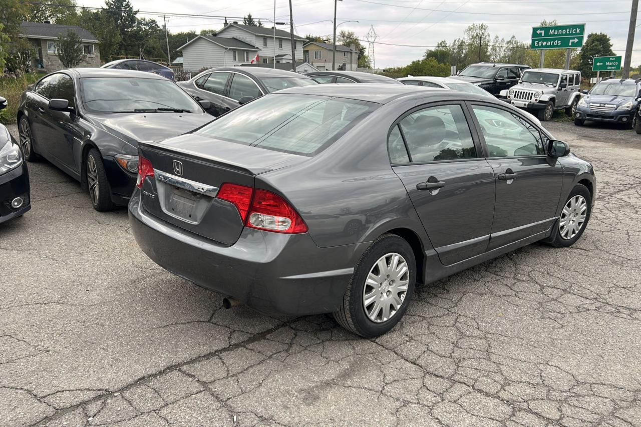2009 Honda Civic DX-A - Photo #5