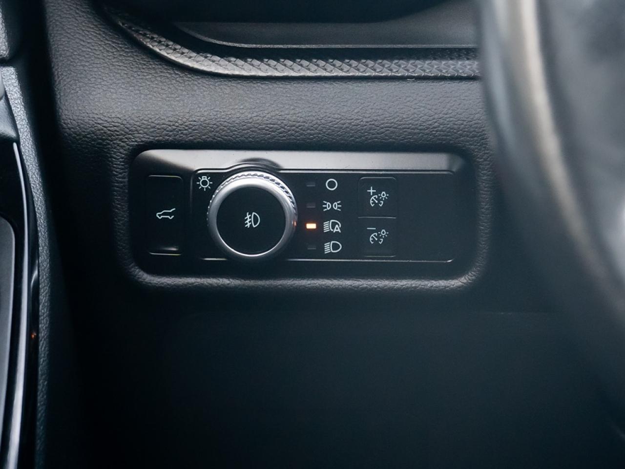 2023 Ford Explorer ST-LINE 4WD Photo11