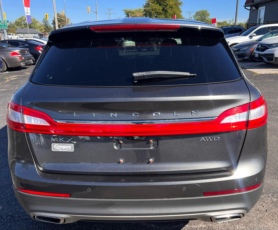 2018 Lincoln MKX Reserve Photo4