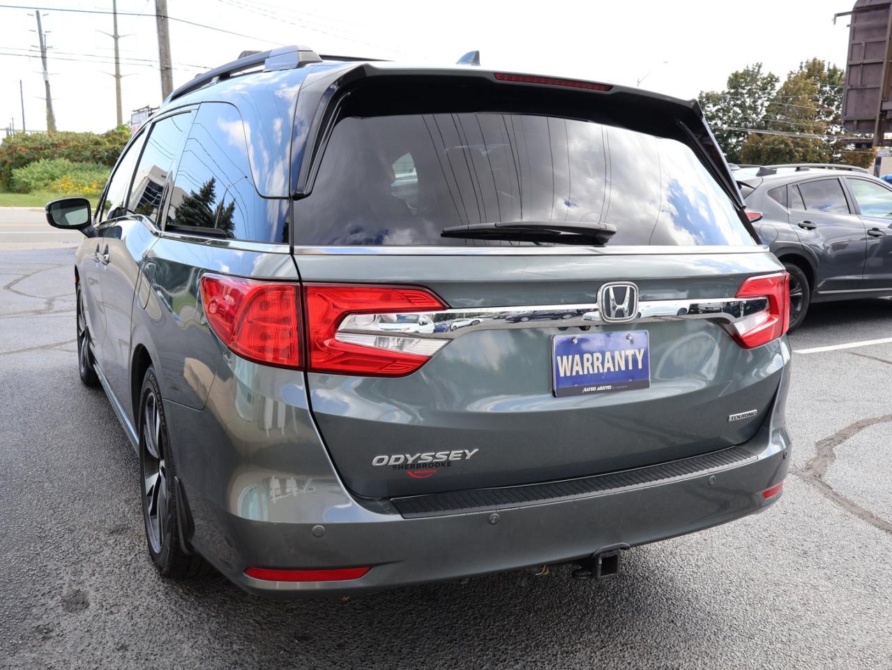 2019 Honda Odyssey TOURING CERTIFIED *ACCIDENT FREE*HONDA MAINTAIN* CAMERA DVD NAV BLUETOOTH LEATHER HEATED SEATS SUNROOF CRUISE ALLOYS Photo4