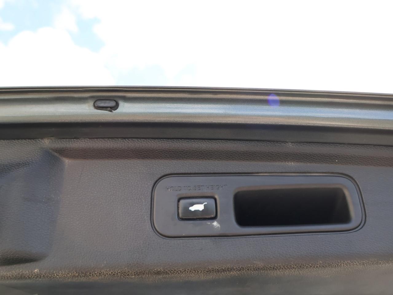 2019 Honda Odyssey TOURING CERTIFIED *ACCIDENT FREE*HONDA MAINTAIN* CAMERA DVD NAV BLUETOOTH LEATHER HEATED SEATS SUNROOF CRUISE ALLOYS - Photo #40