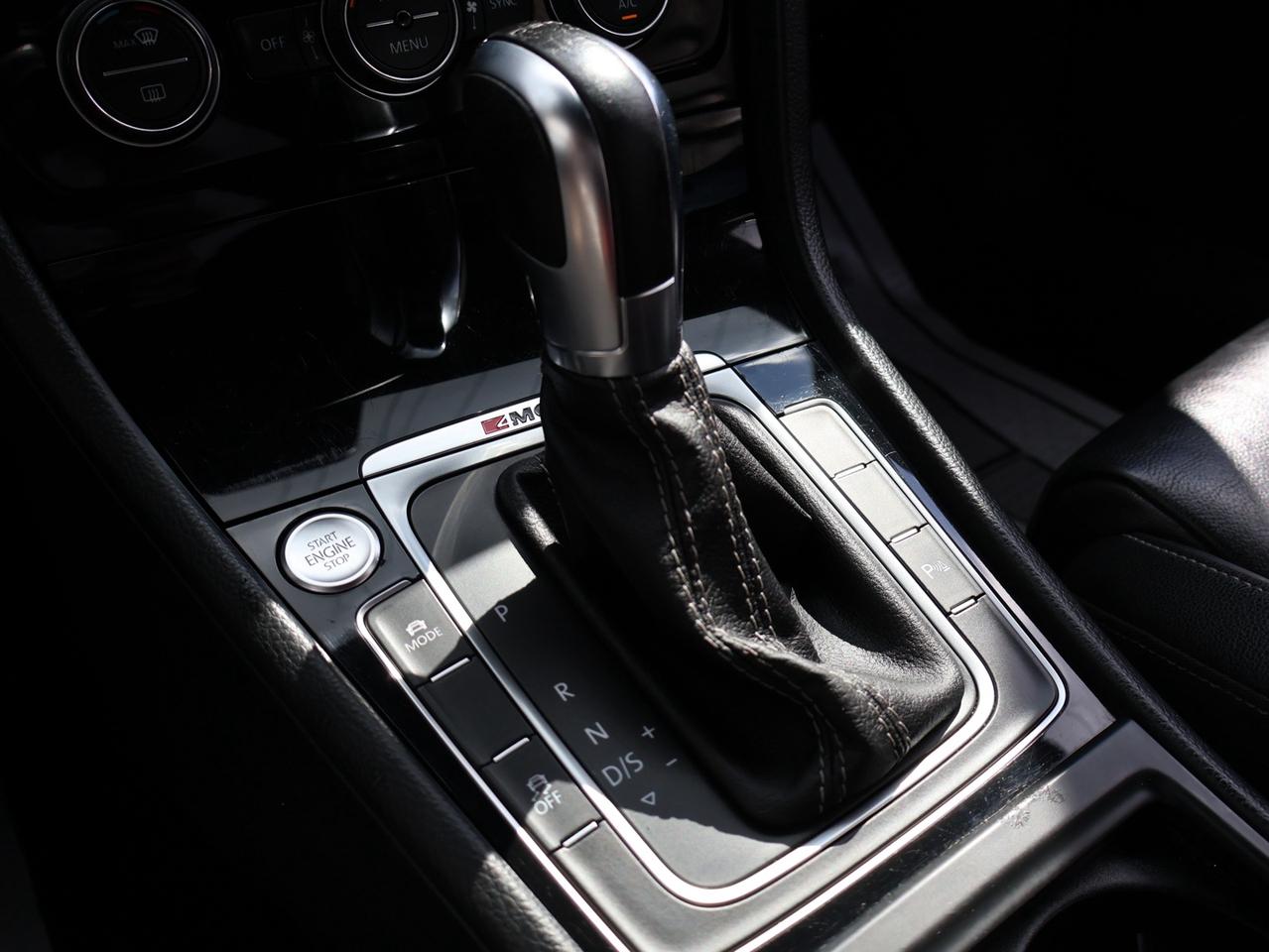 2016 Volkswagen Golf R PREMIUM CERTIFIED CAMERA BLUETOOTH LEATHER HEATED SEATS CRUISE ALLOYS Photo