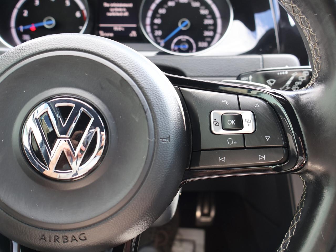 2016 Volkswagen Golf R PREMIUM CERTIFIED CAMERA BLUETOOTH LEATHER HEATED SEATS CRUISE ALLOYS Photo