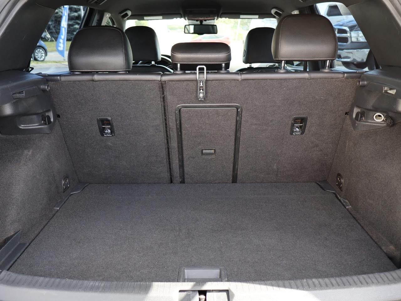 2016 Volkswagen Golf R PREMIUM CERTIFIED CAMERA BLUETOOTH LEATHER HEATED SEATS CRUISE ALLOYS Photo