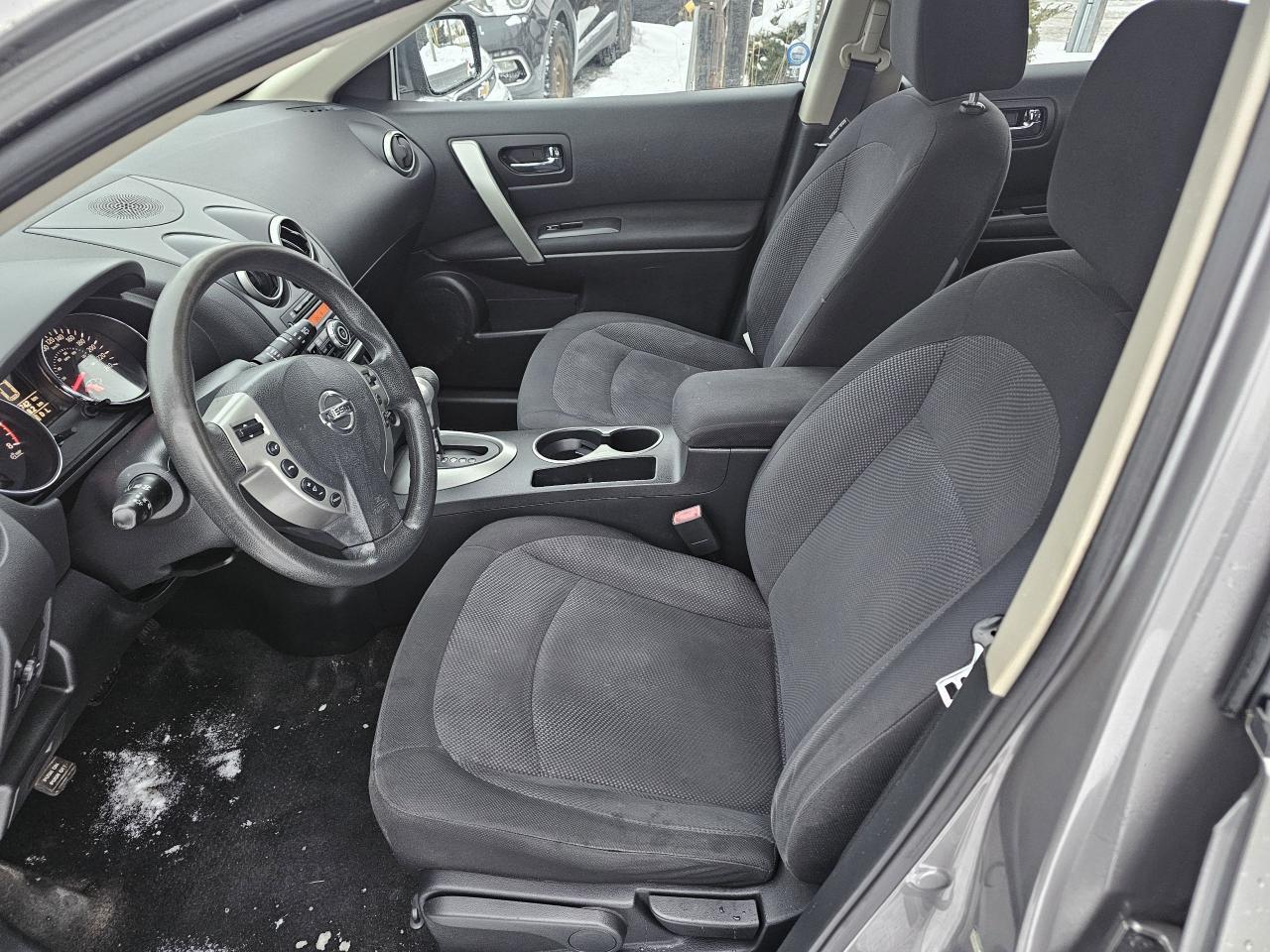 2011 Nissan Rogue AWD 4dr S, AUTO, A/C, POWER GROUP, 151 KM Photo