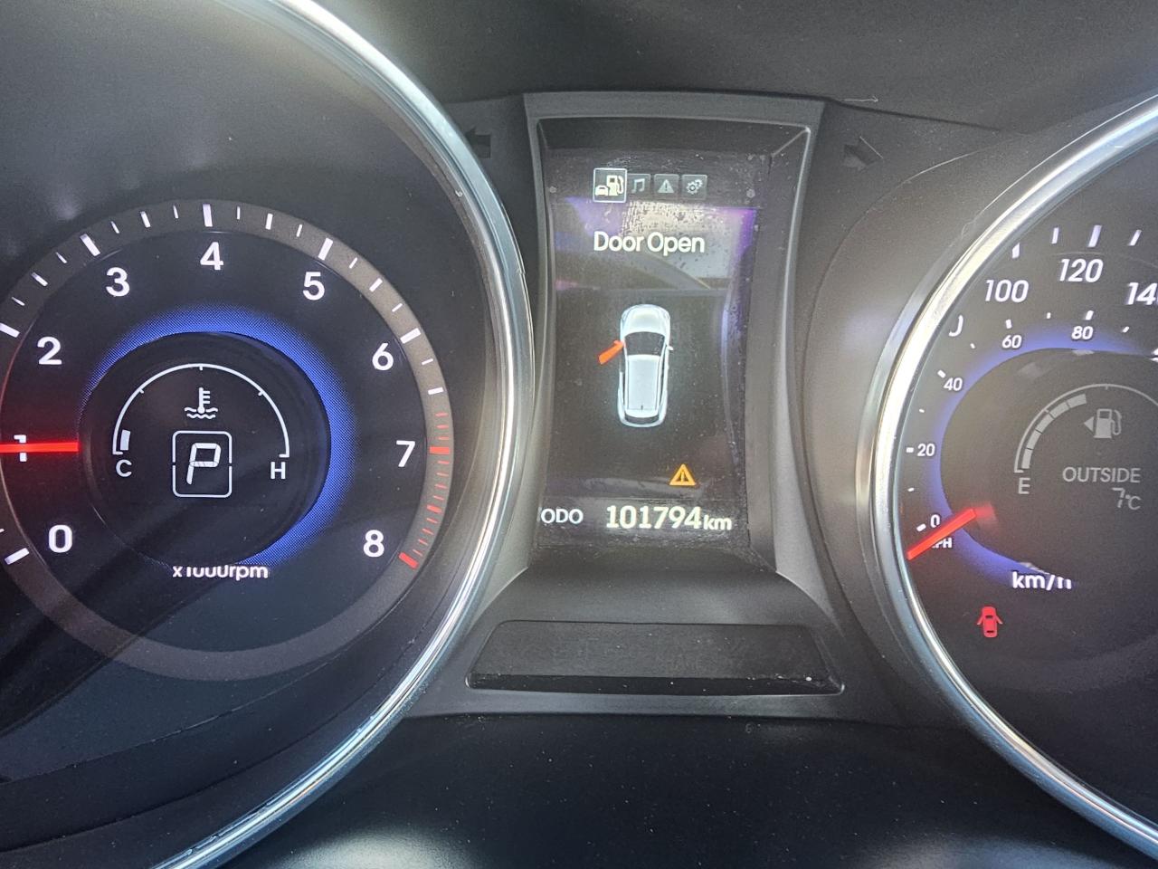 2015 Hyundai Santa Fe Sport AWD 4dr 2.0T SE Photo