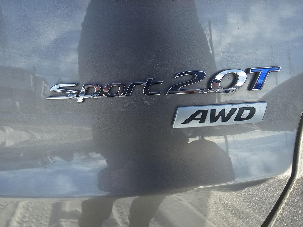 2015 Hyundai Santa Fe Sport AWD 4dr 2.0T SE Photo