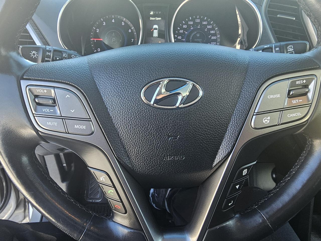 2015 Hyundai Santa Fe Sport AWD 4dr 2.0T SE Photo