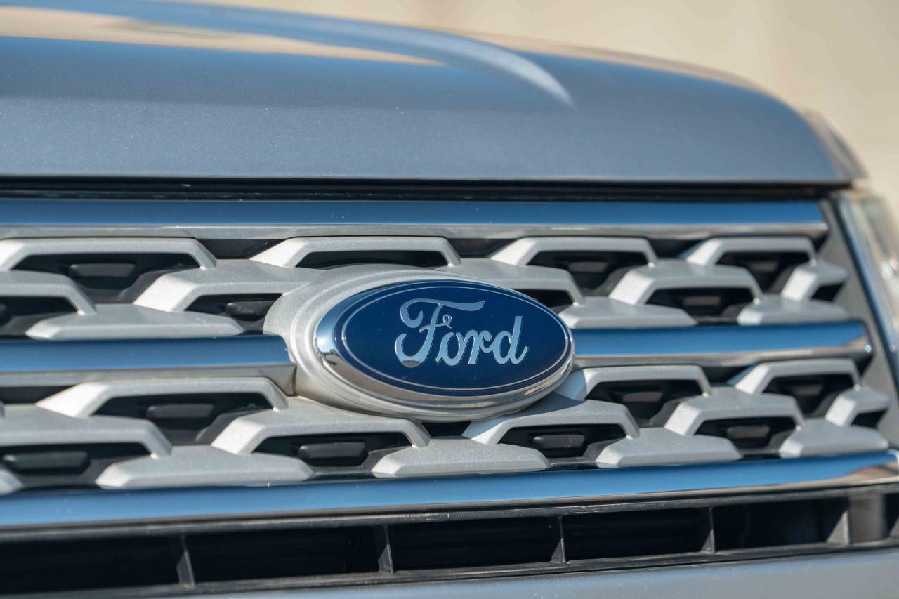 2018 Ford Explorer XLT - Photo #7
