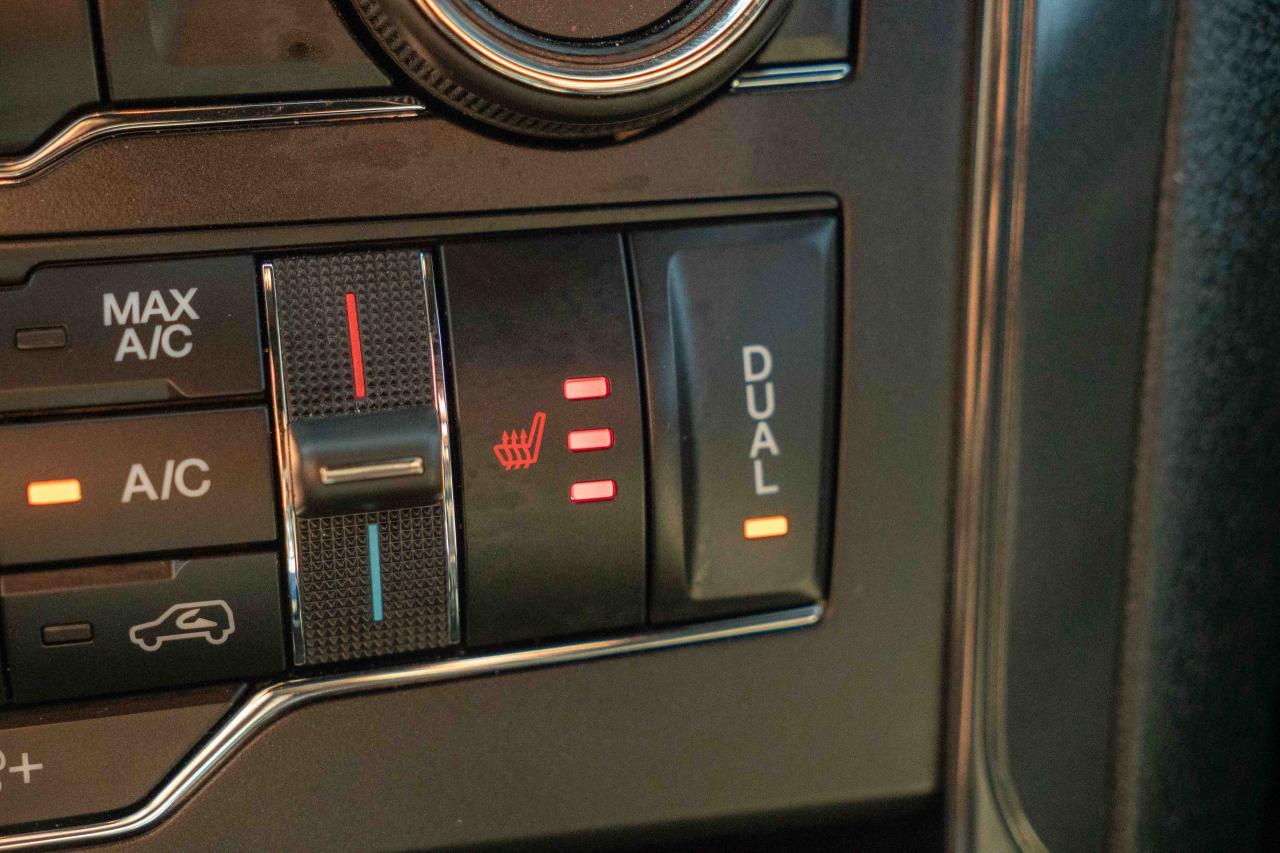 2018 Ford Explorer XLT - Photo #43
