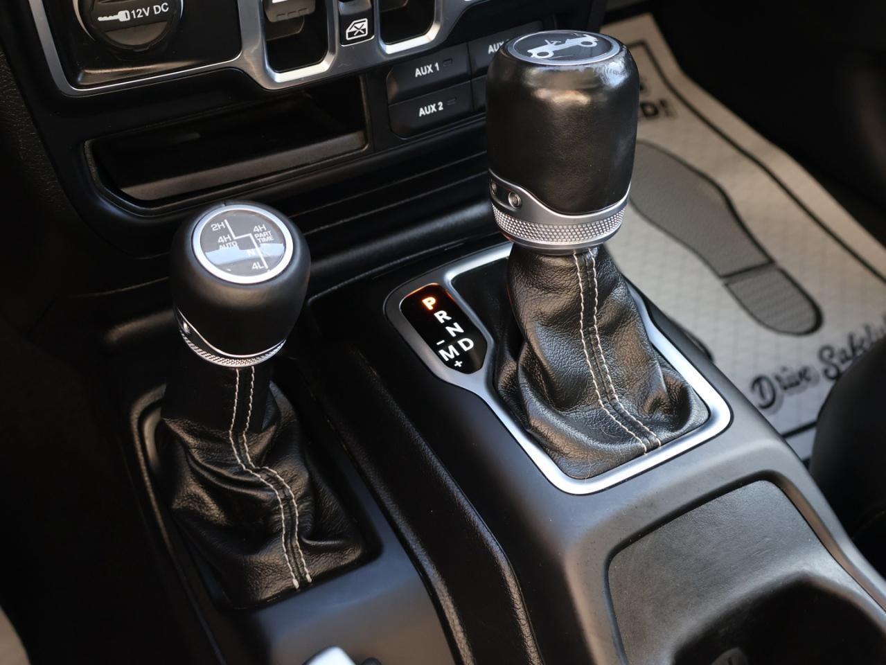 2019 Jeep Wrangler UNLIMITED SAHARA 4WD CERTIFIED *ACCIDENT FREE*JEEP MAINTAIN* CAMERA NAV BLUETOOTH LEATHER HEATED SEATS CRUISE ALLOYS - Photo #20