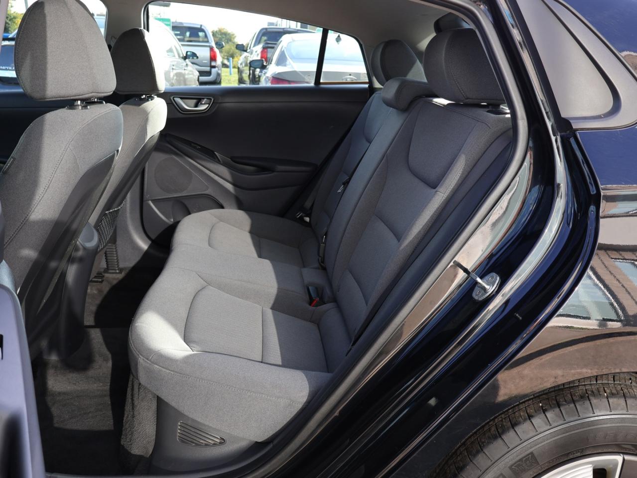2020 Hyundai Ioniq Hybrid ESSENTIAL CERTIFIED CAMERA BLUETOOTH HEATED SEATS CRUISE ALLOYS - Photo #16