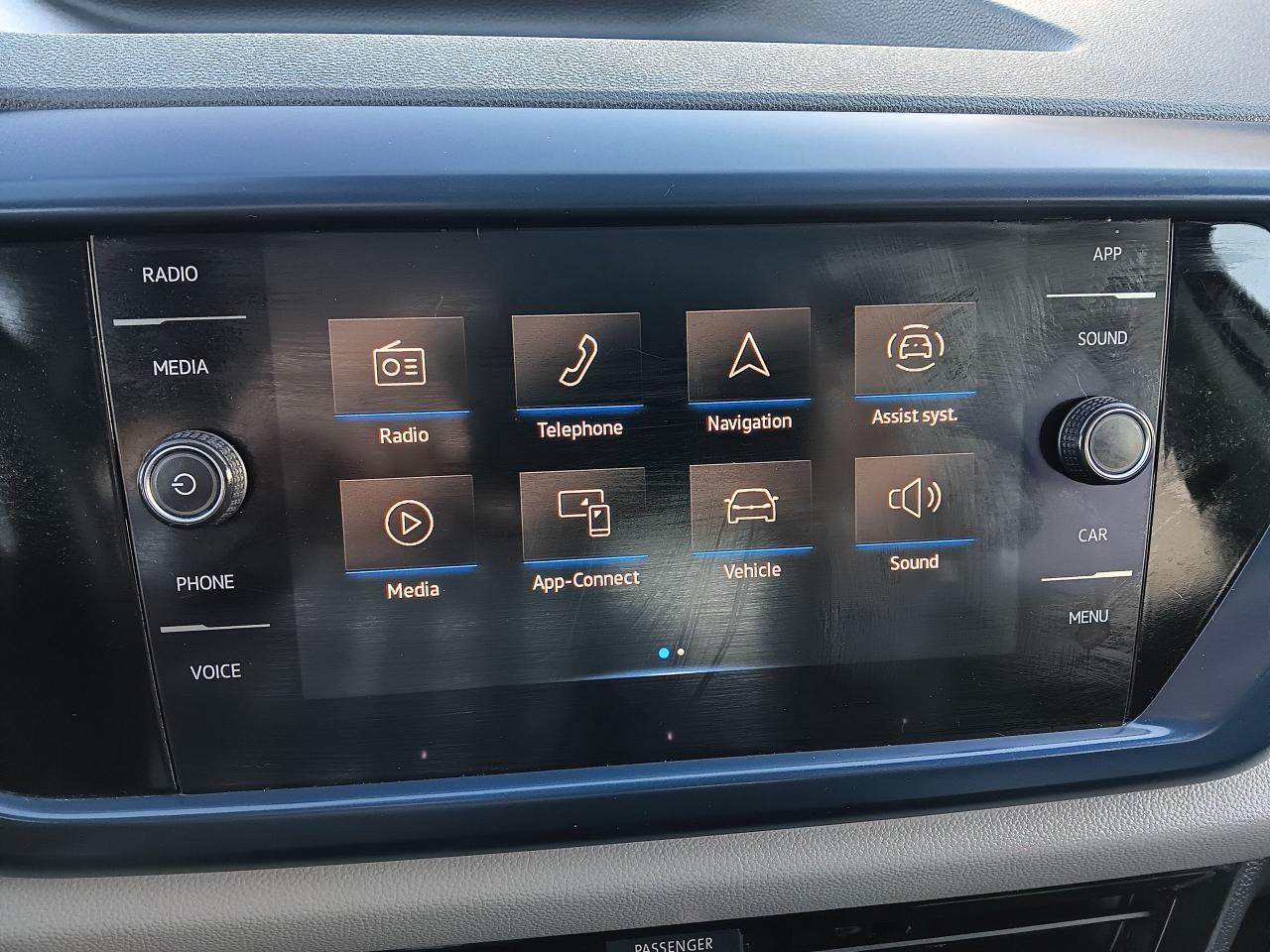 2022 Volkswagen Taos Comfortline +, Pano, BU Cam, Htd Seats, Blindspot - Photo #20