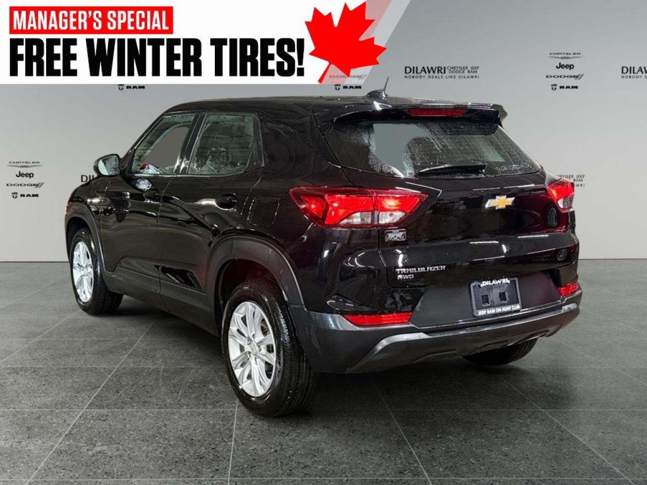 2023 Chevrolet TrailBlazer AWD 4dr LS Photo2