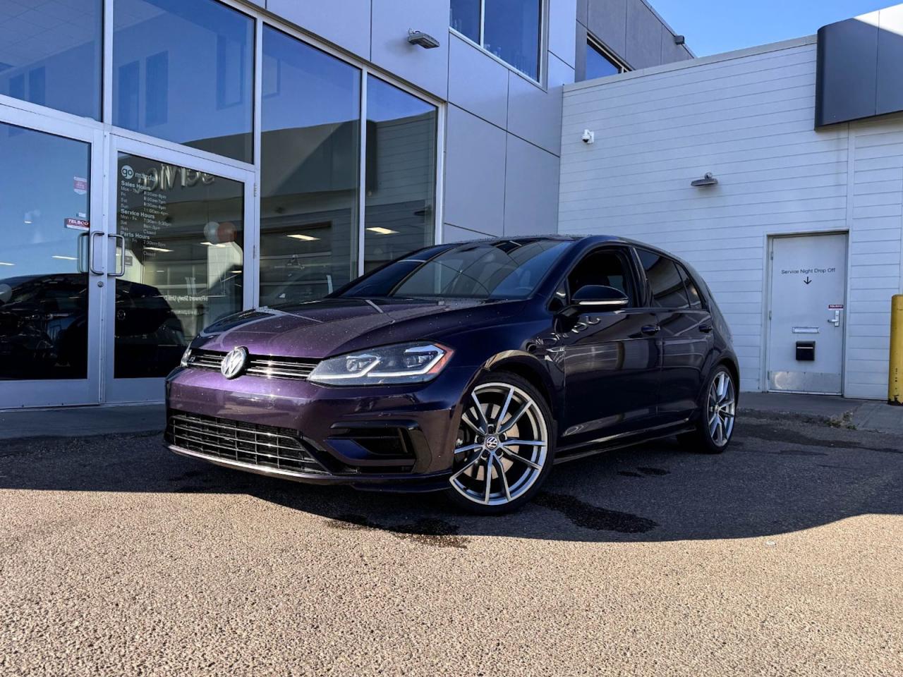 Used 2018 Volkswagen Golf R for sale in Edmonton, AB
